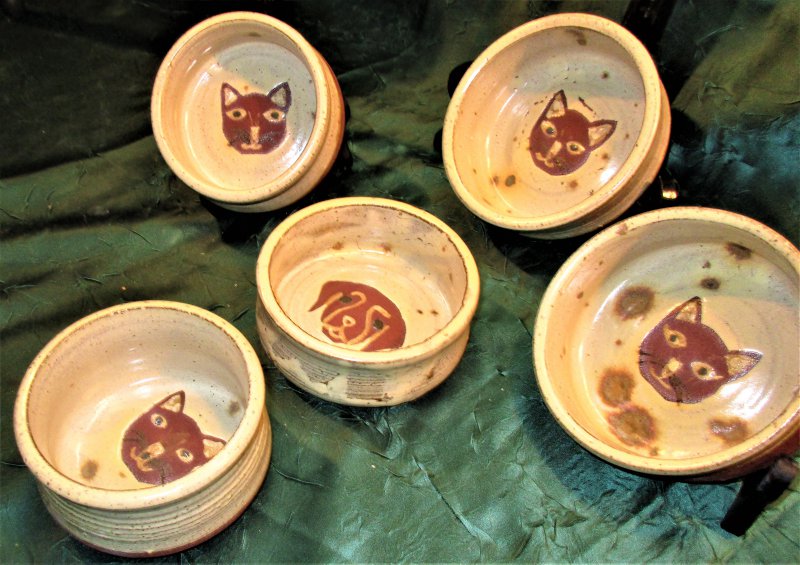 Fressnapf / Trinknapf für Katzen, Kaztennapf, Keramik mit Abbild